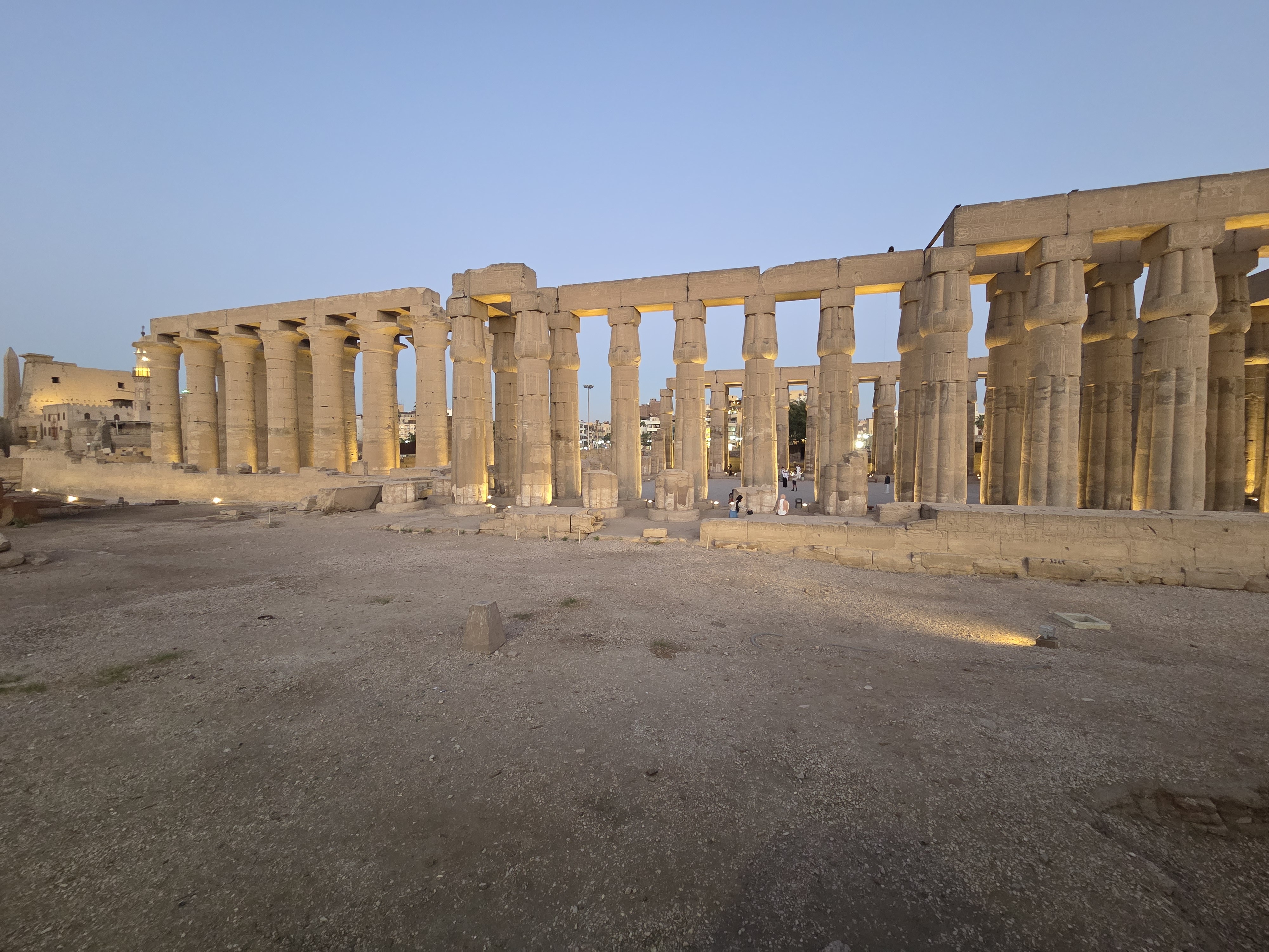 Temple de Louxor de nuit